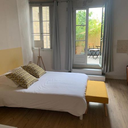 In Situ B&B Юзес Екстер'єр фото