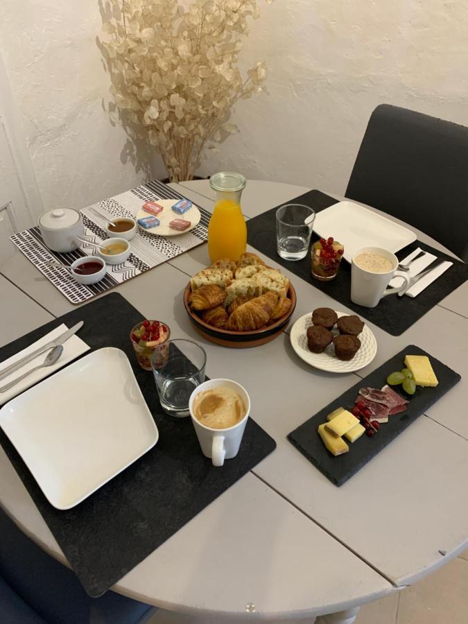 In Situ B&B Юзес Екстер'єр фото